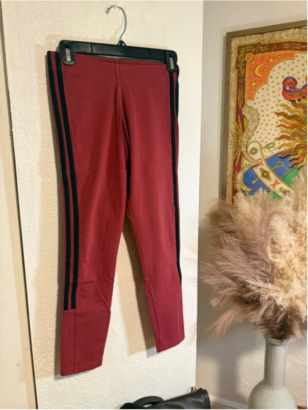Preowned, Woman’s Adidas 3-Stripe leggings in maroon/legacy, size small